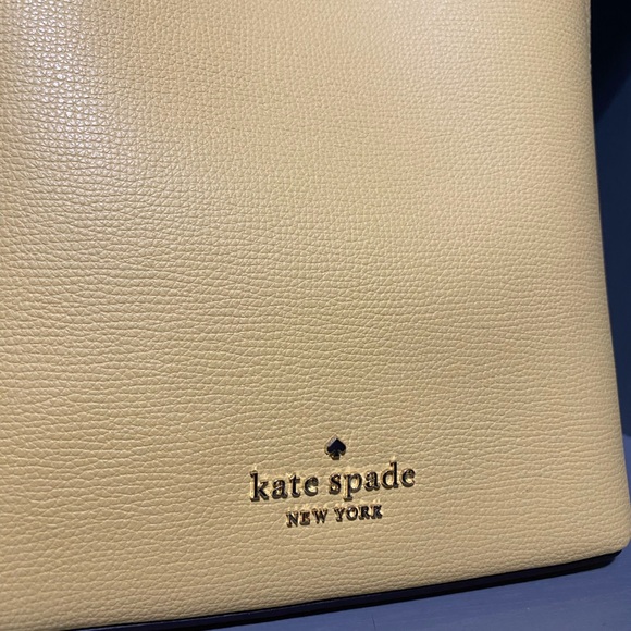 Authentic Kate Spade Daylight Yellow Small Bucket Bag - Picture 7 of 12